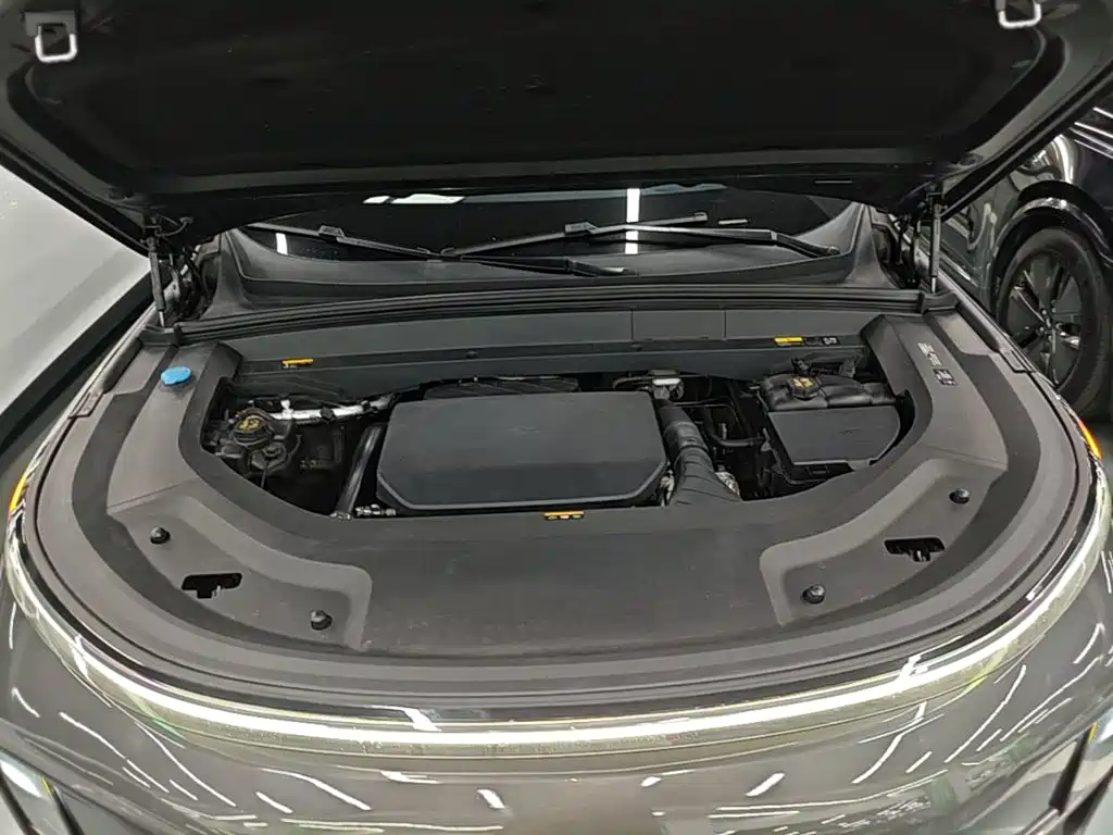 Li Auto Li L9 — миниатюра 20