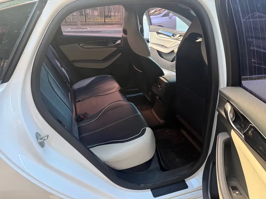 BYD Qin PLUS — миниатюра 10