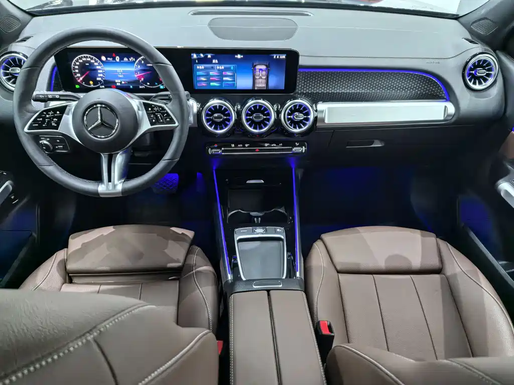 Mercedes-Benz GLB 2025 GLB 220 Fashion