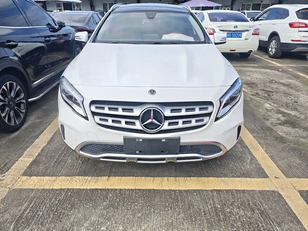 Mercedes-Benz GLA — миниатюра 2