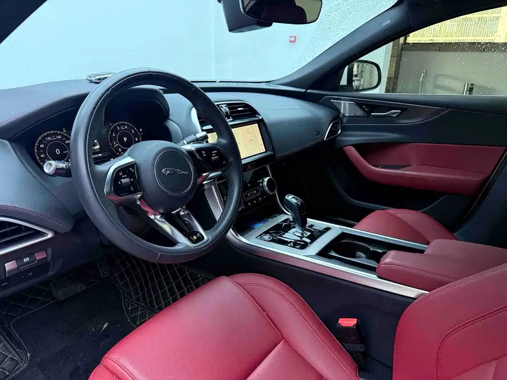 Jaguar XEL — миниатюра 8