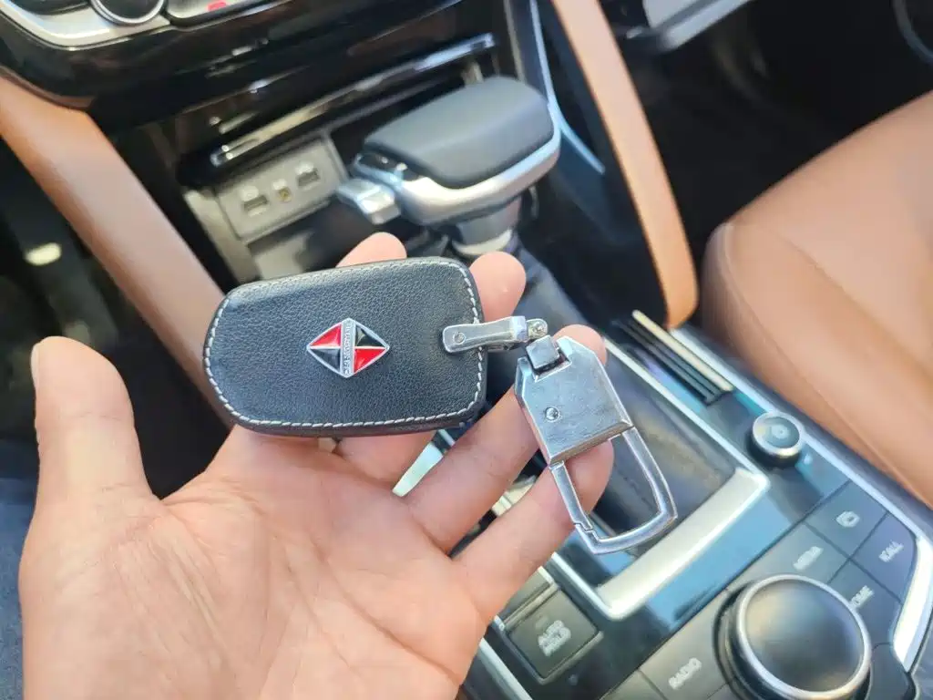 Borgward BX7 — миниатюра 9