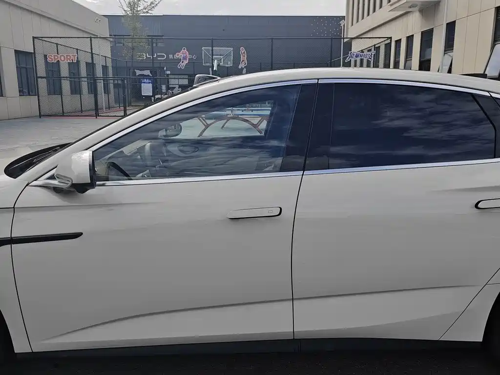 BYD Seal 07 DM-i — миниатюра 19