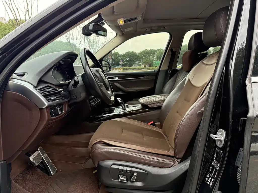 BMW X5 (Import) — миниатюра 7