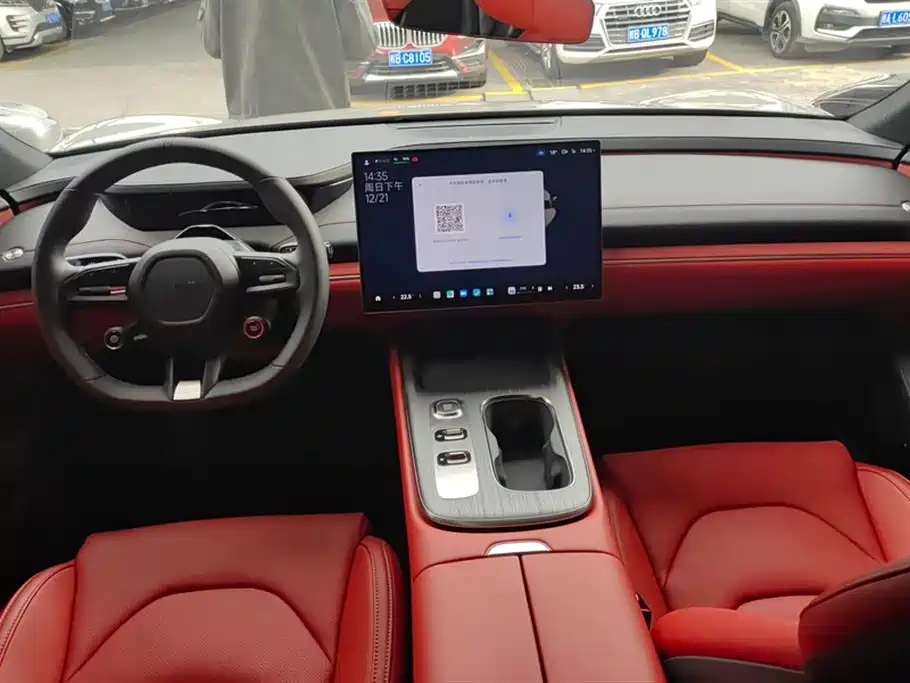 XIAOMI CAR XIAOMI SU7