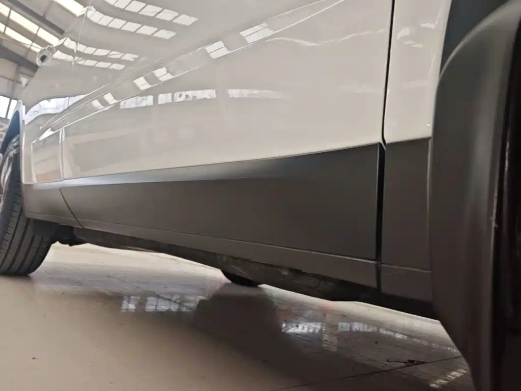 Jaguar E-PACE — миниатюра 21