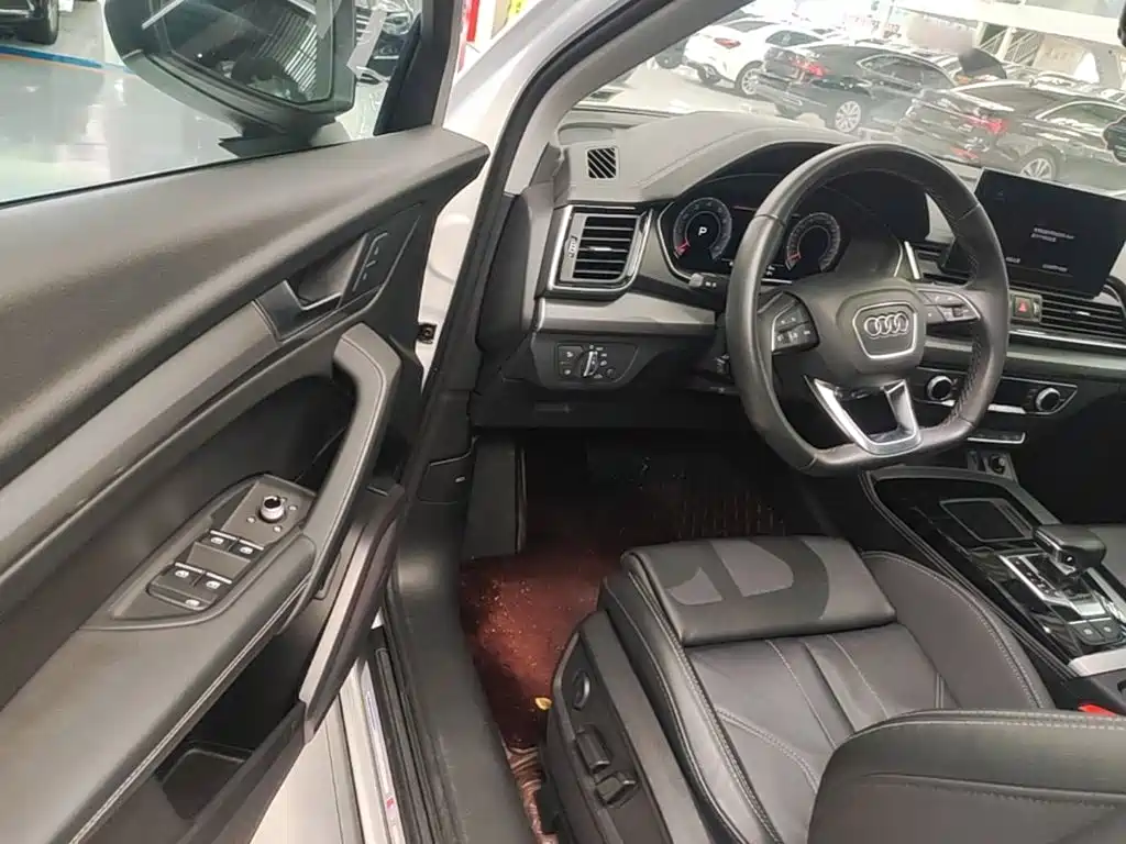 Audi Q5L — миниатюра 16