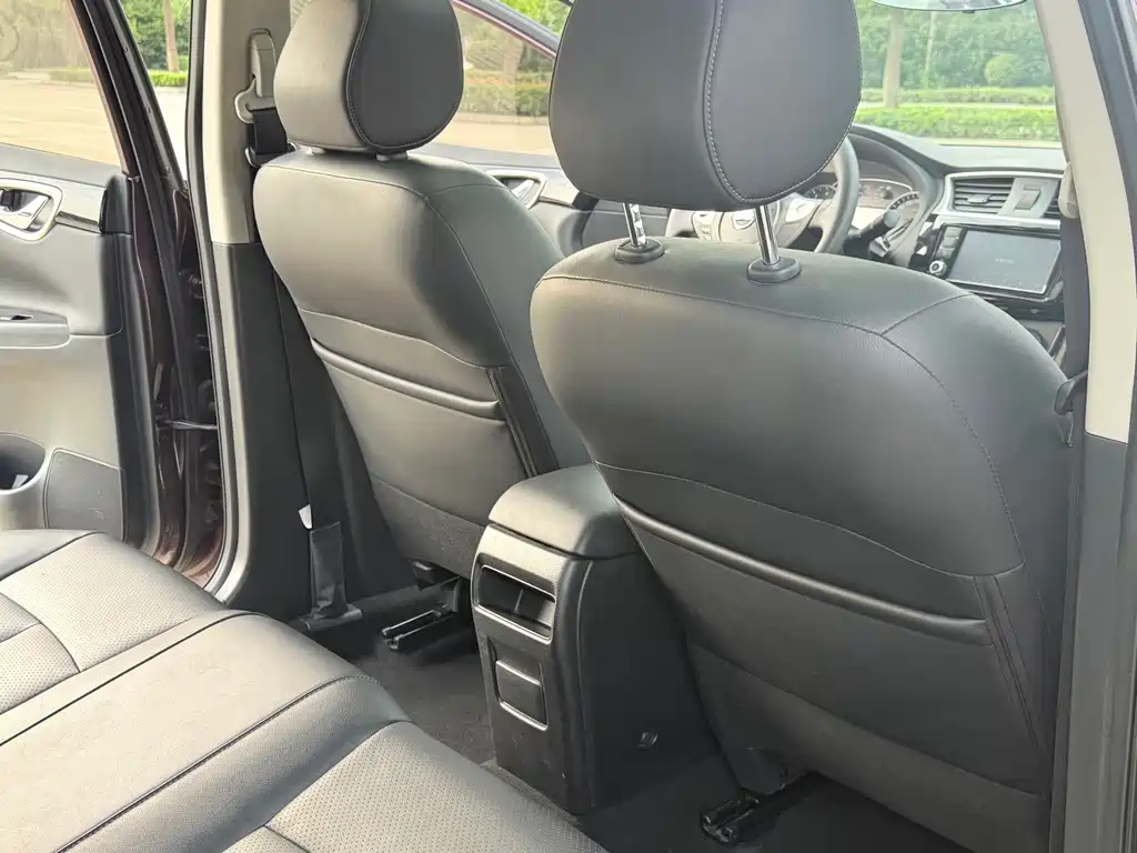 Nissan Sylphy — миниатюра 11