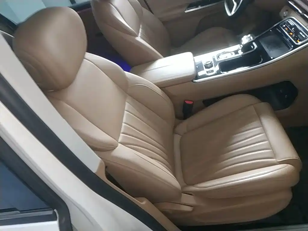 JAC Refine Refine RF8 PHEV — миниатюра 25