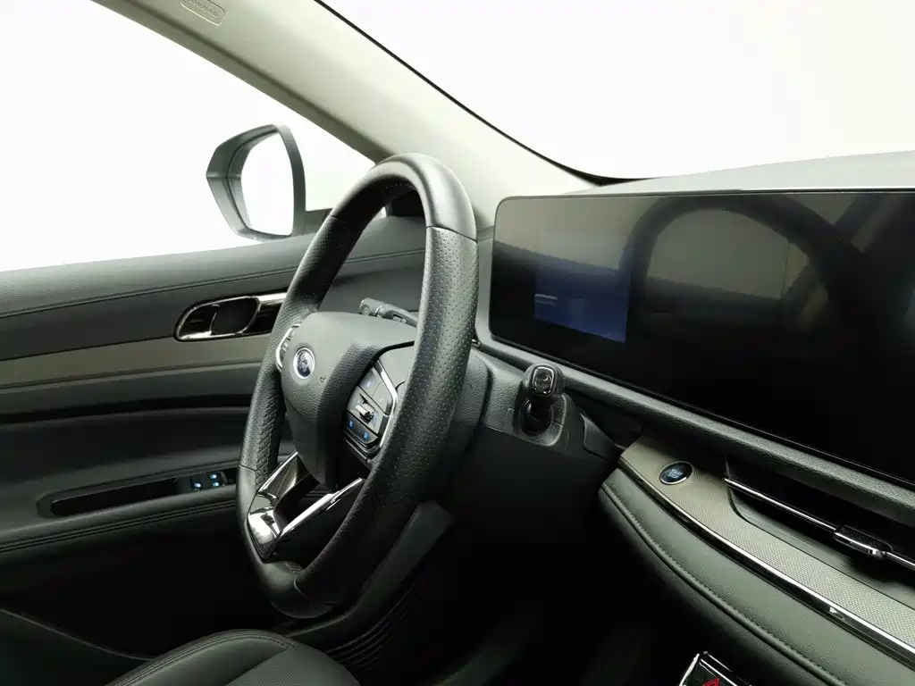 Ford Equator Sport — миниатюра 22