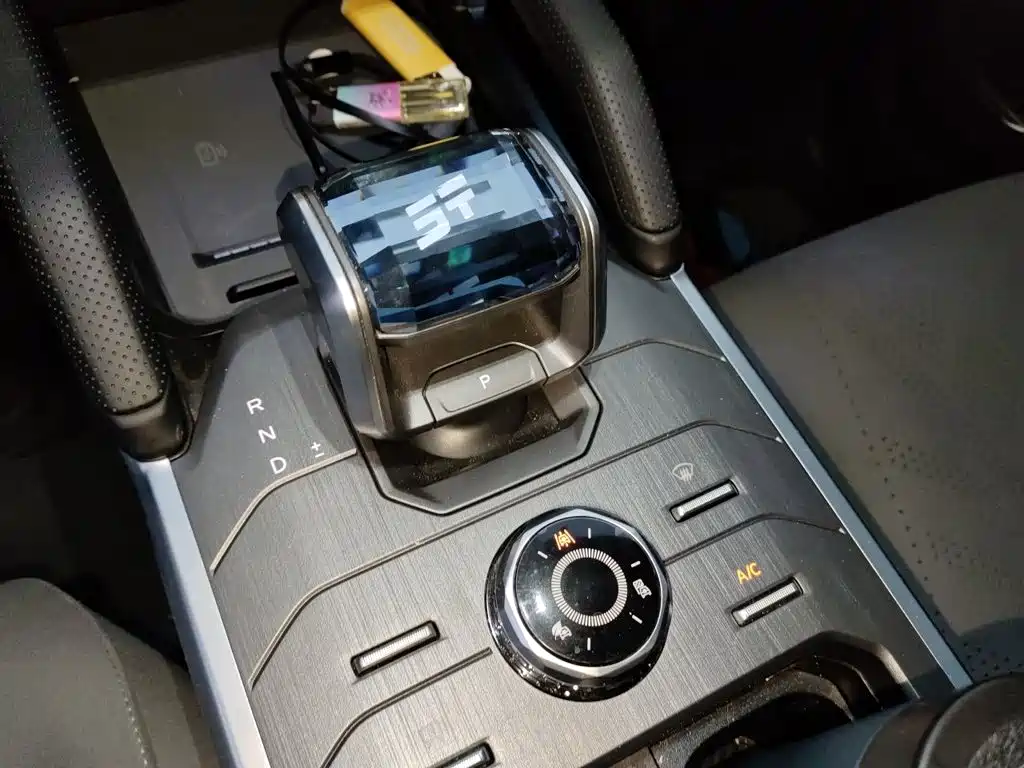Jetour Traveller — миниатюра 10