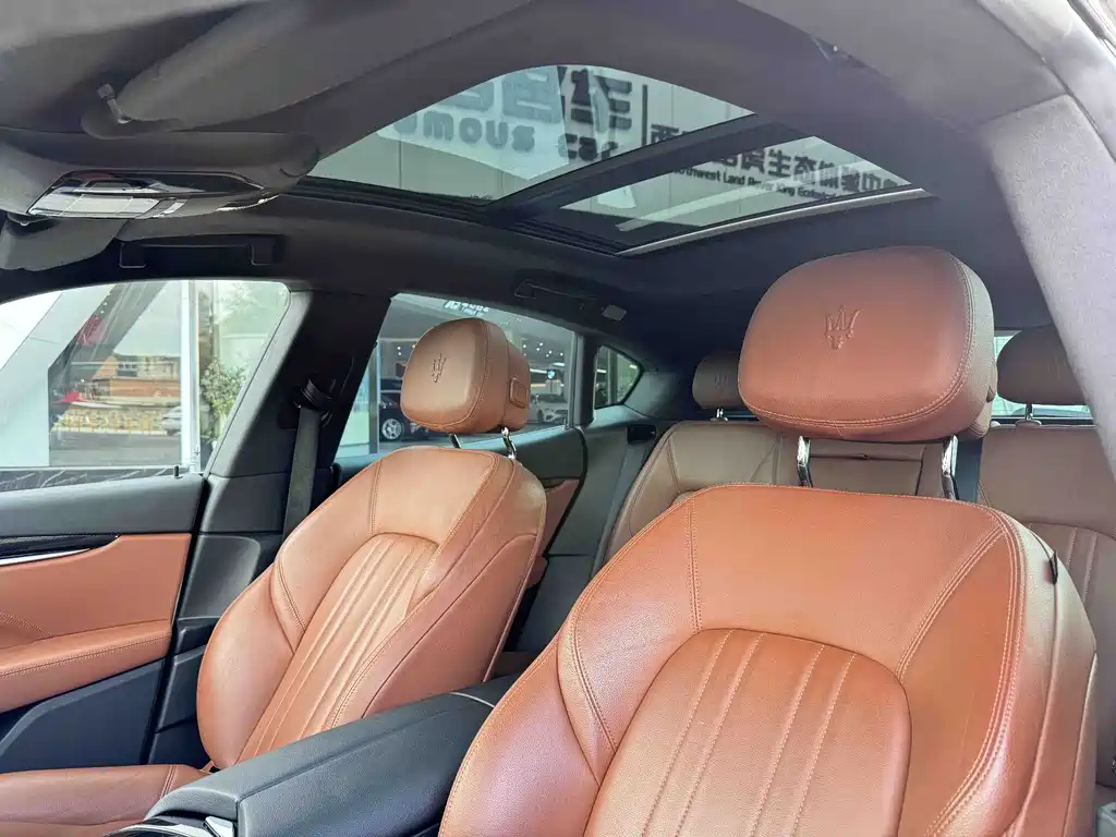 Maserati Levante — миниатюра 8