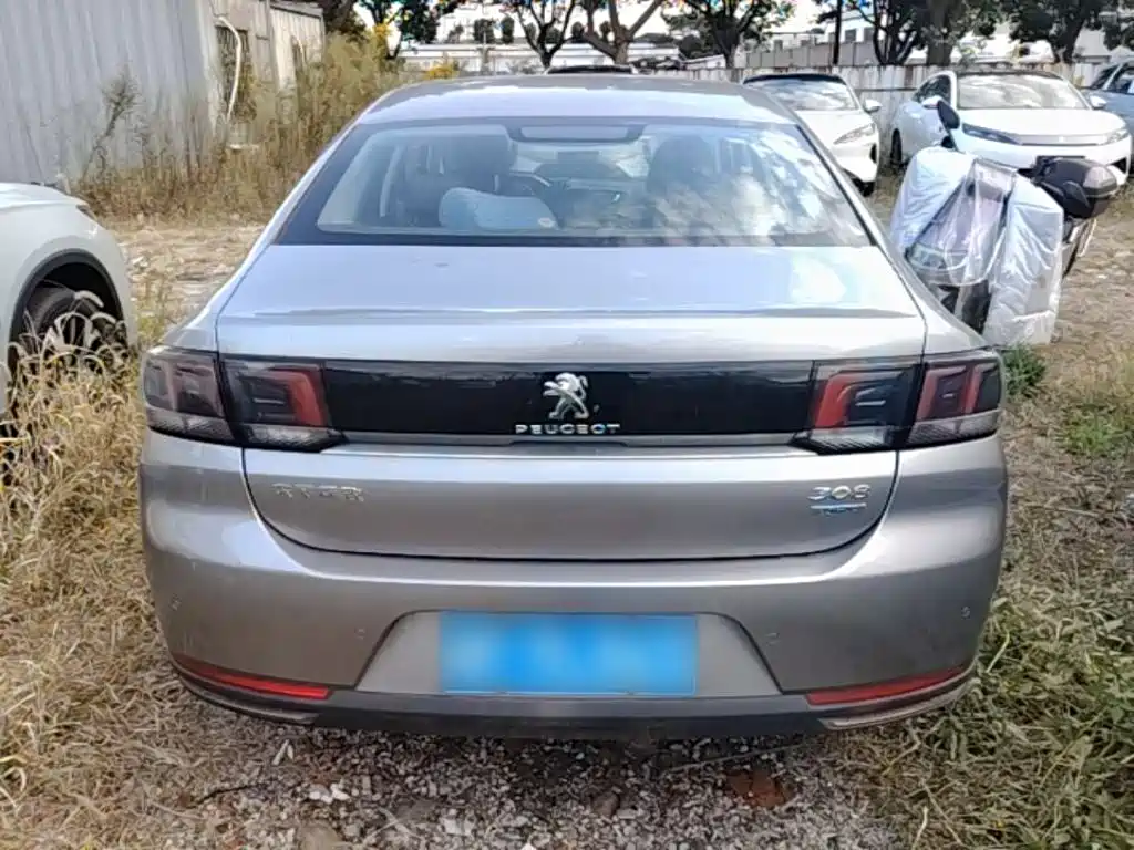 Peugeot 308 — миниатюра 6