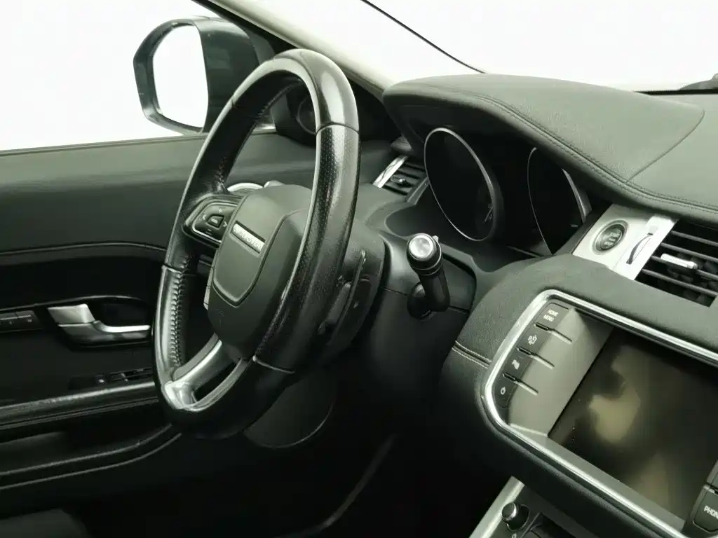 Land Rover Evoque (Import) — миниатюра 22