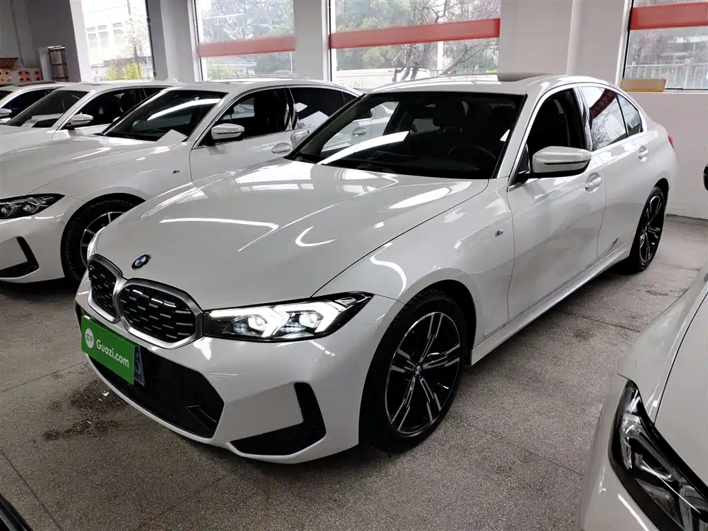 BMW 3 Series 2023