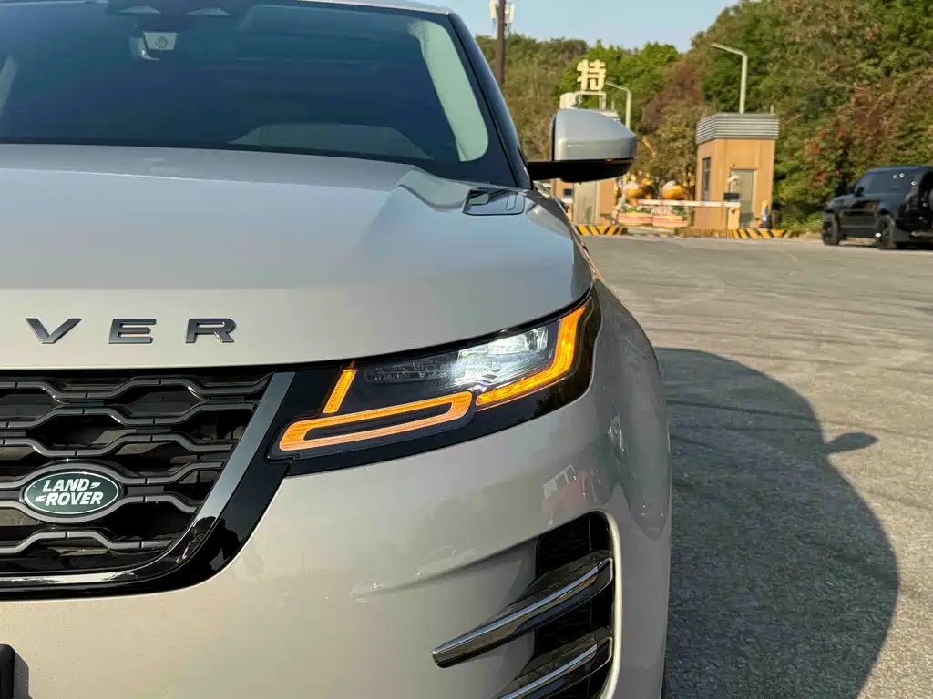 LAND ROVER RANGE ROVER AURORA