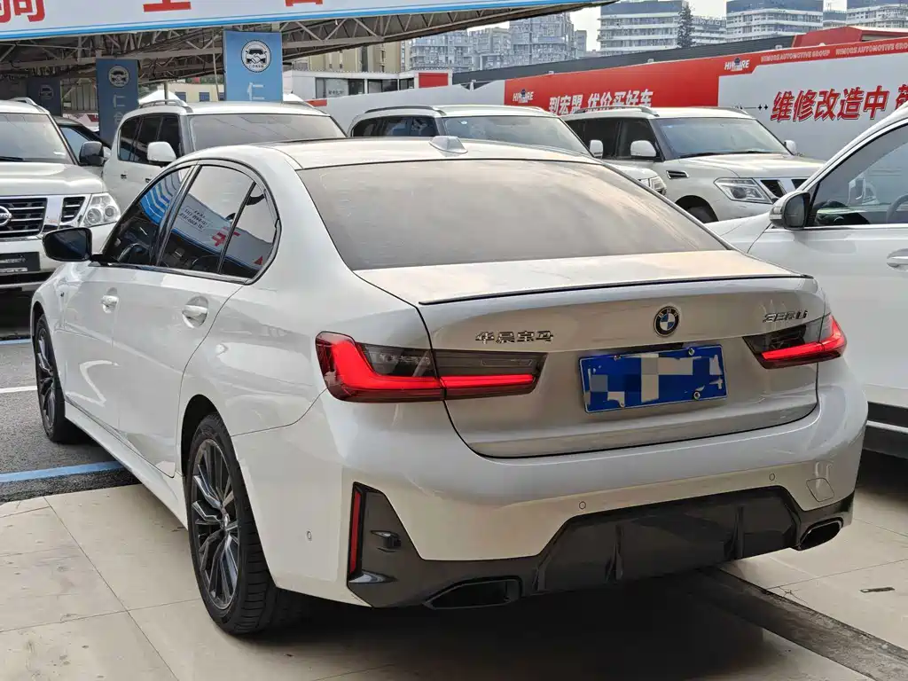 BMW 3 Series — миниатюра 4