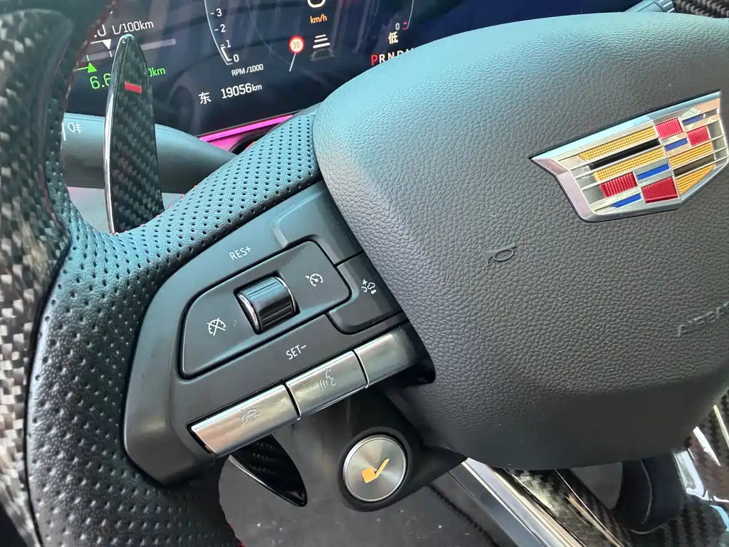 Cadillac CT5 — миниатюра 15