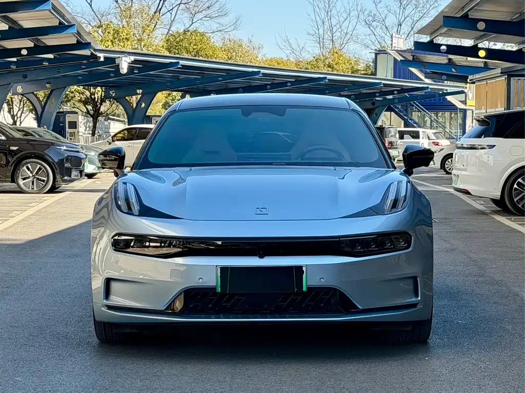 ZEEKR EXTREME KRYPTON 001