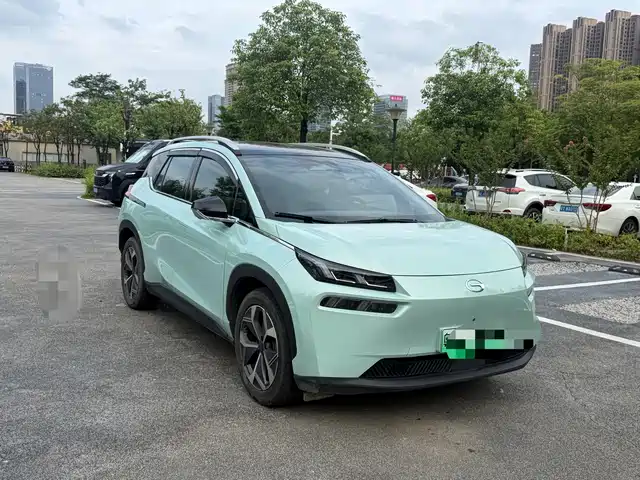 2022 GAC Aion V