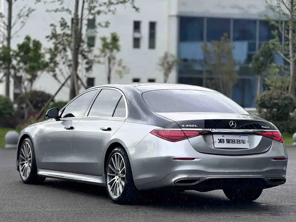 Mercedes-Benz S-Class — миниатюра 11