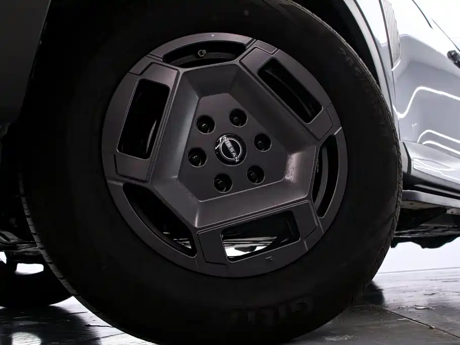 Nissan 锋坦Frontier Pro — миниатюра 16