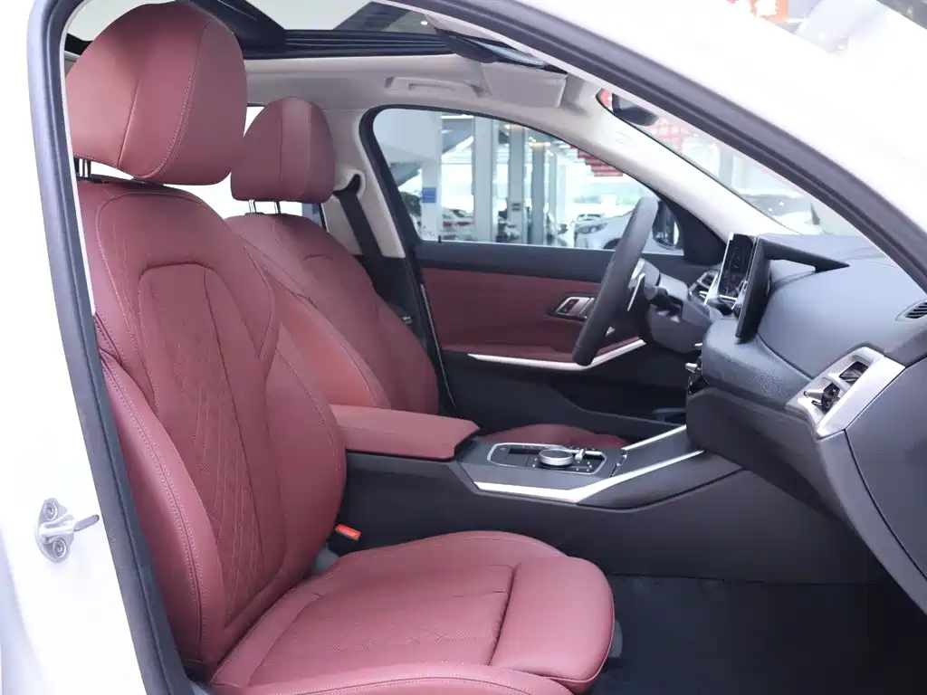BMW 3 Series — миниатюра 21