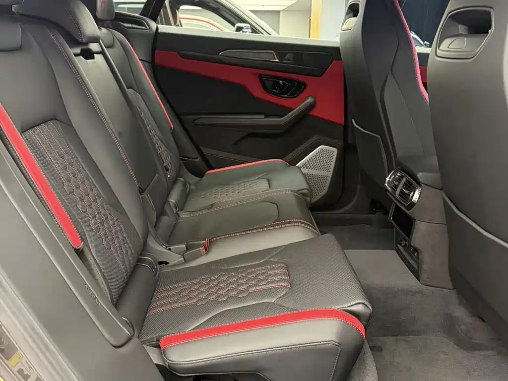 Lamborghini Urus SE — миниатюра 8