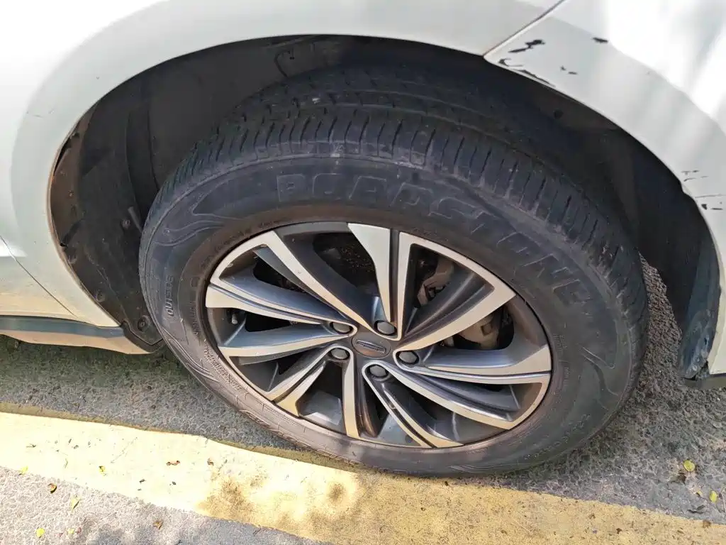 Geely Vision X6 — миниатюра 8