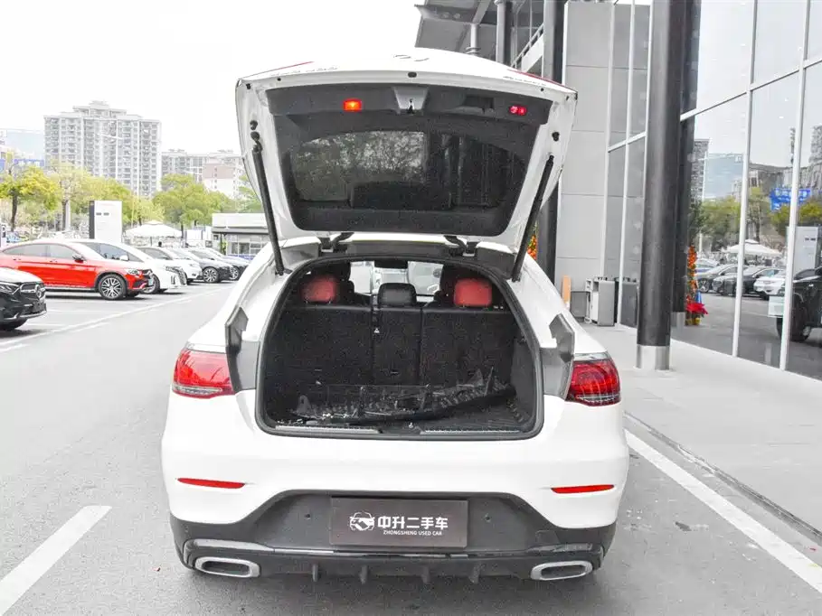 MERCEDES-BENZ GLC COUPE