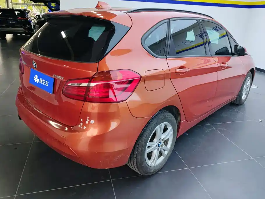 BMW 2 Series Active Tourer — миниатюра 3