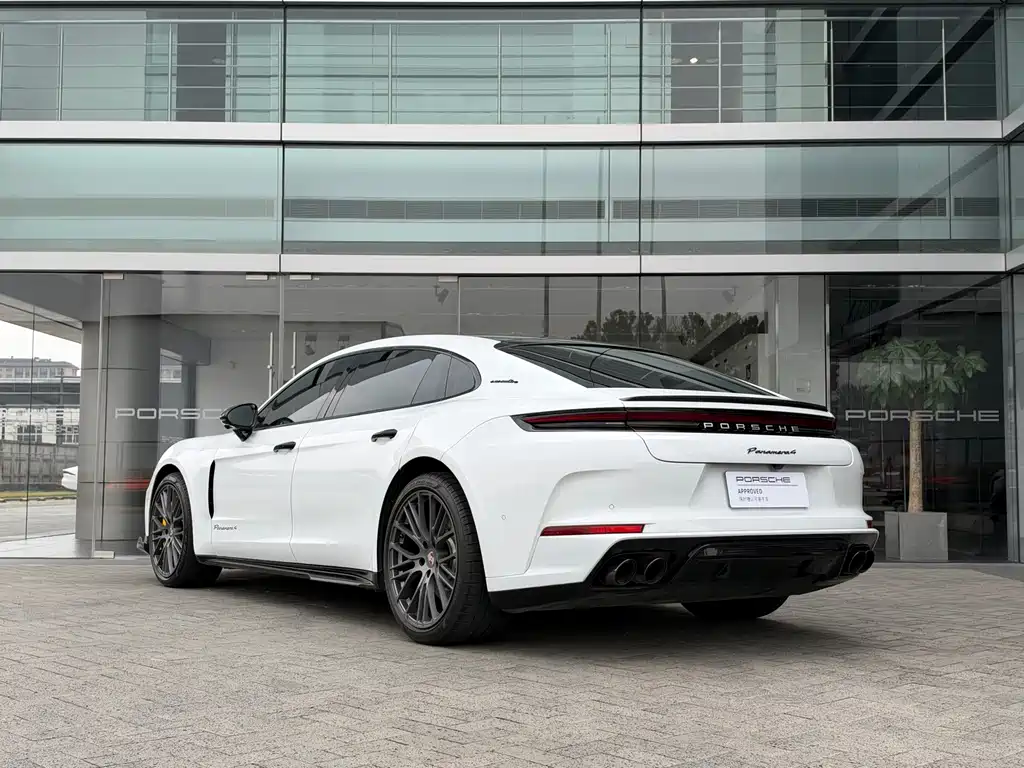 Porsche Panamera — миниатюра 5