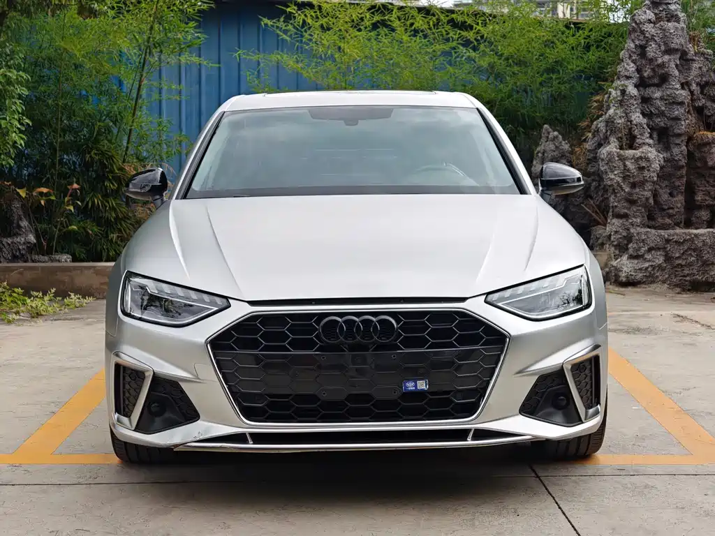Audi A4L — миниатюра 2