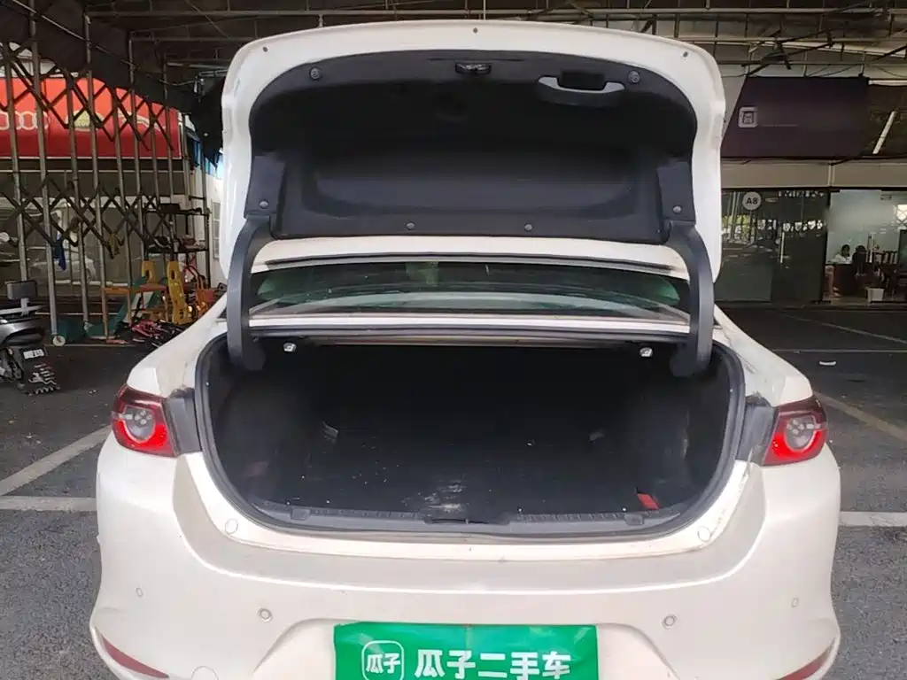 Mazda 3 Axela — миниатюра 19