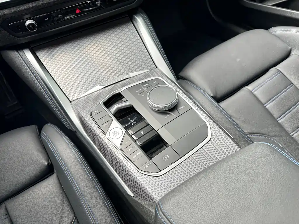 BMW M240i — миниатюра 16