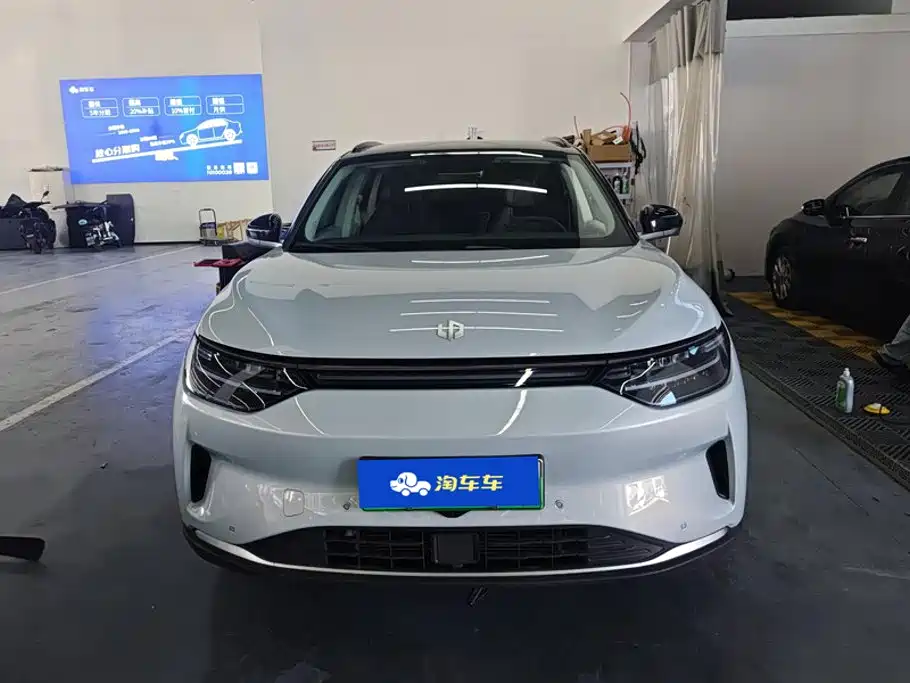 Leapmotor Leapmotor C11 — миниатюра 2