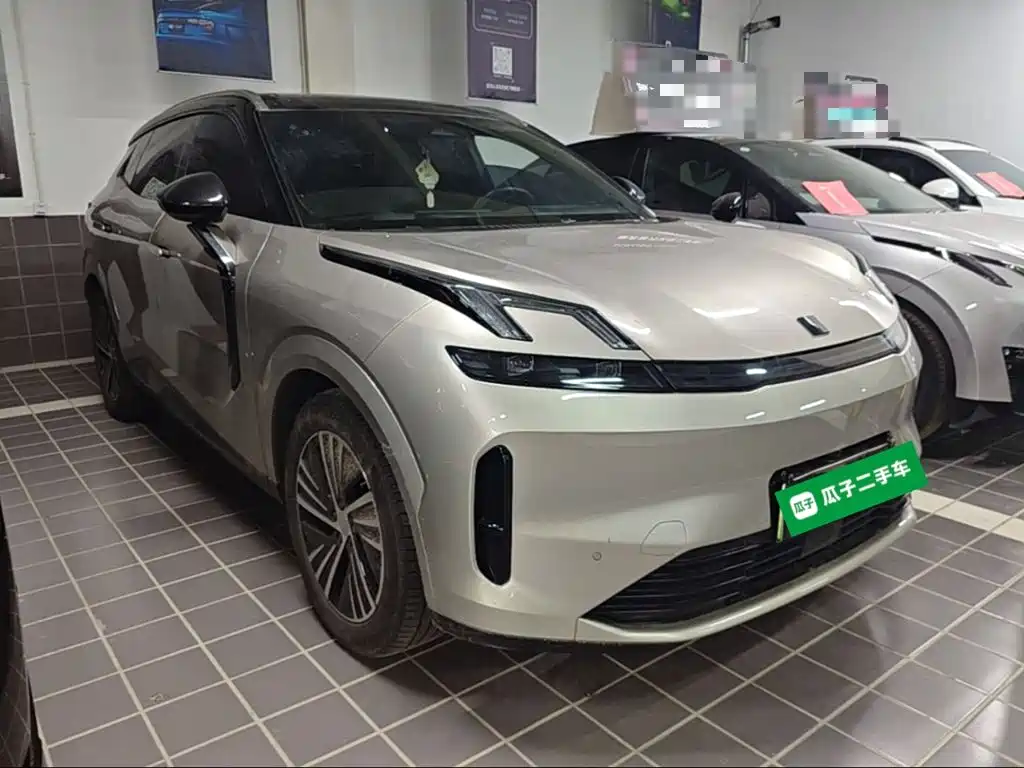 Lynk & Co 08 EM-P — миниатюра 4