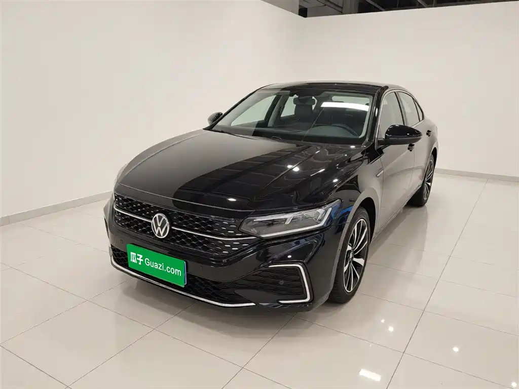 Volkswagen Passat 2022