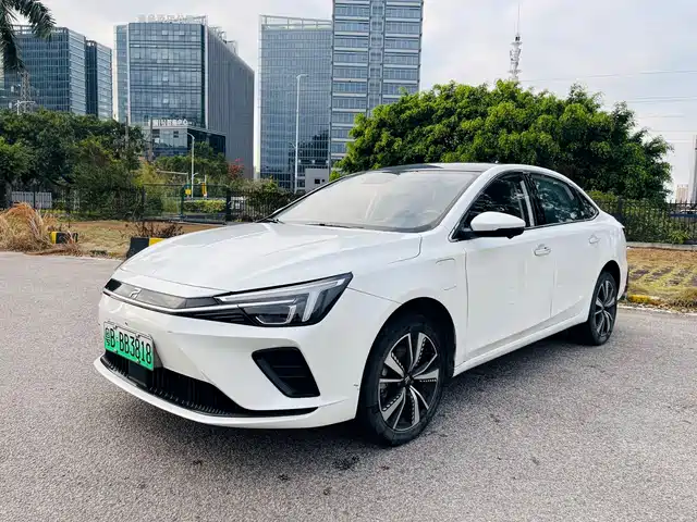 2022 Roewe ER6