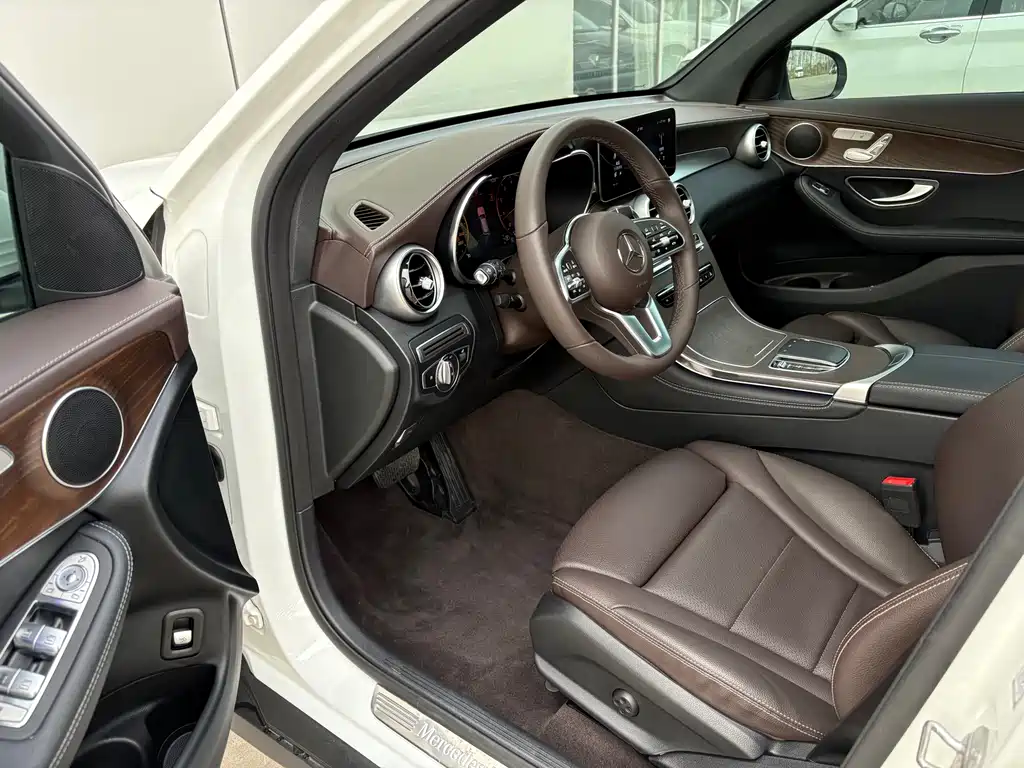 Mercedes-Benz GLC 2022 GLC 260 L 4MATIC Luxury