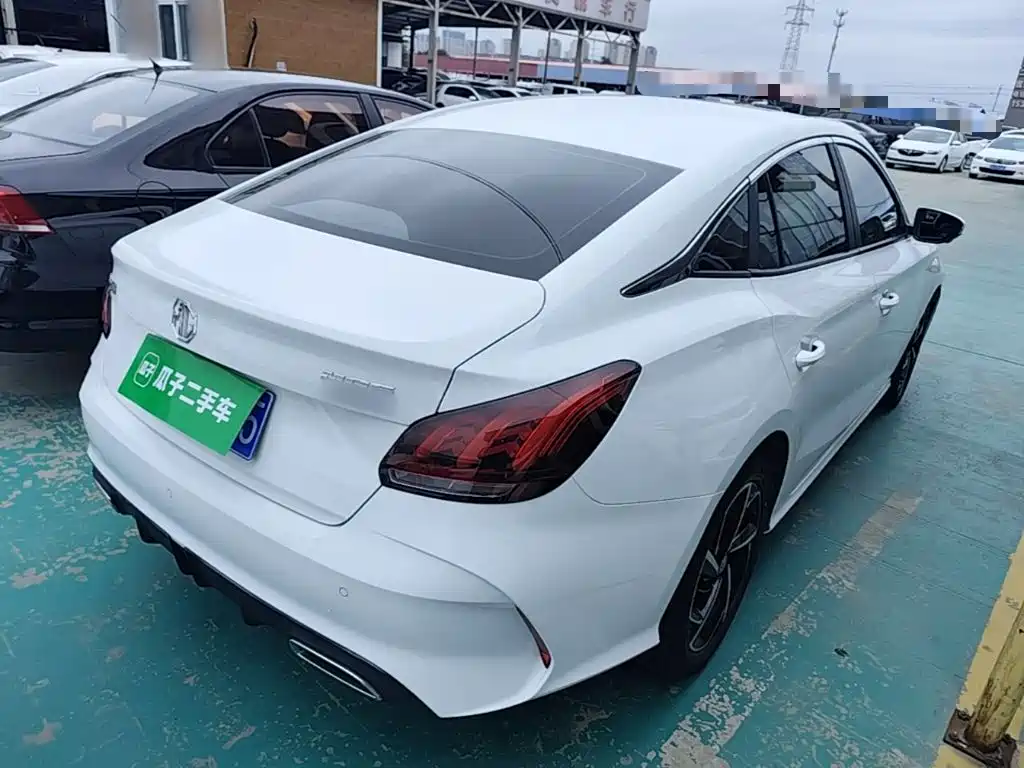 MG MG5 — миниатюра 7