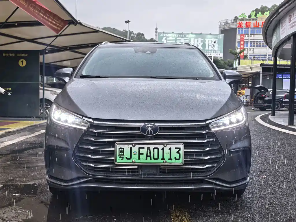 BYD MAX New Energy — миниатюра 7