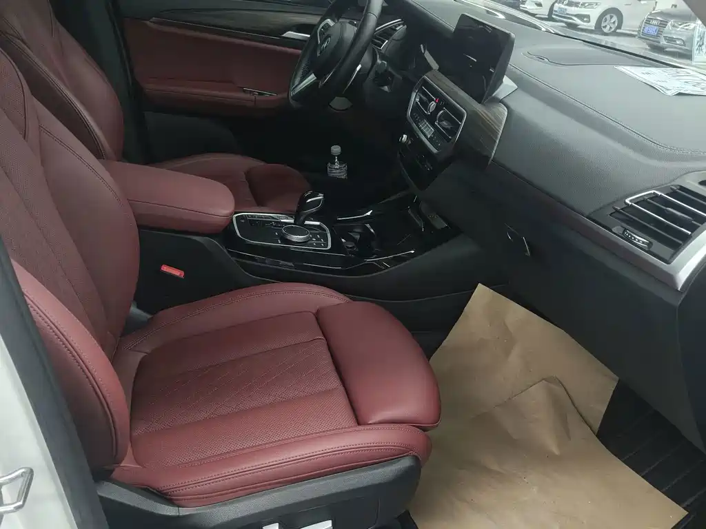 BMW X3 — миниатюра 9