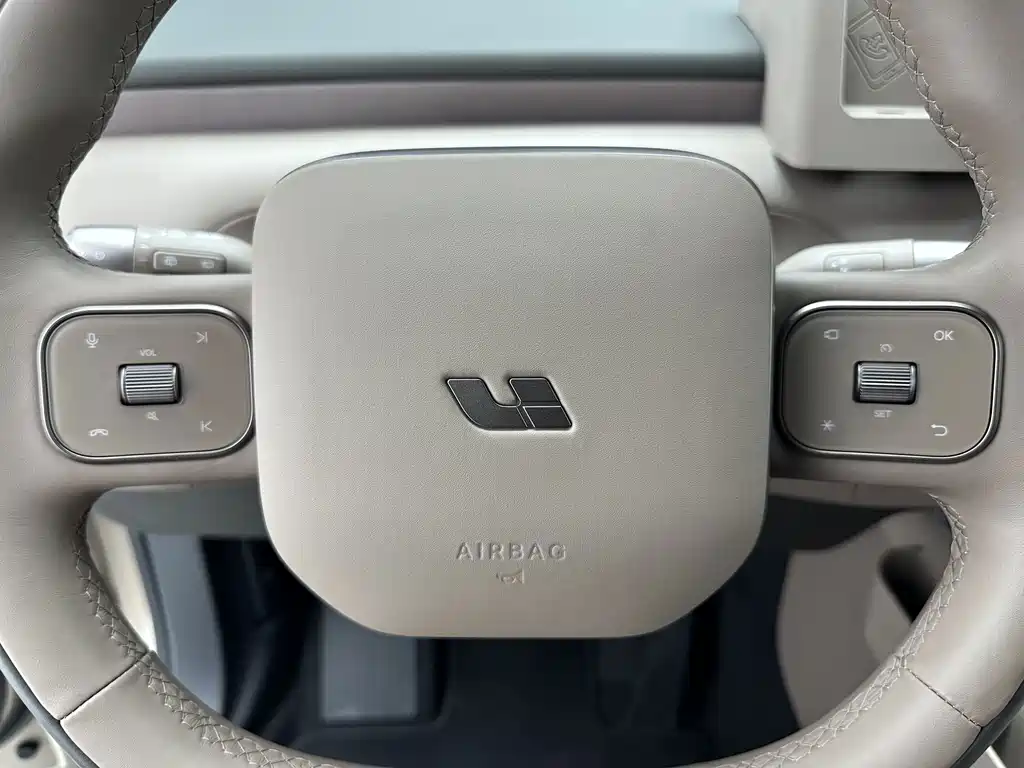 Li Auto Li L9 — миниатюра 14