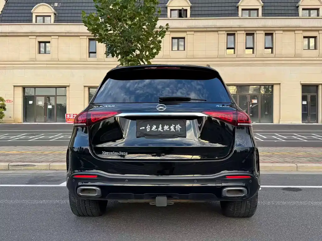 Mercedes-Benz GLE (Import) — миниатюра 8