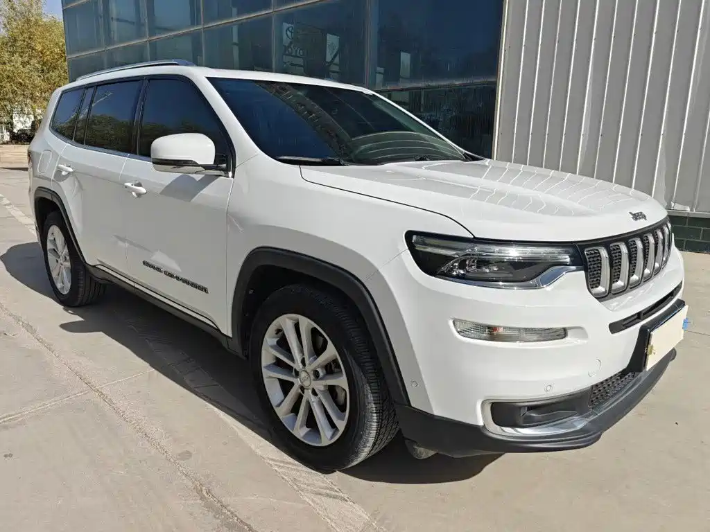 Jeep Grand Commander — миниатюра 3