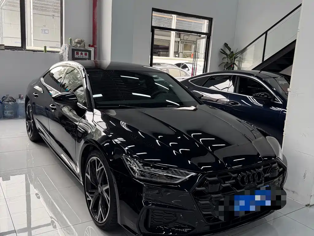 Audi A7L — миниатюра 3