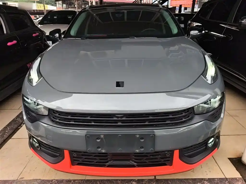 Lynk & Co 02 2018 1.5T DCT Pro V
