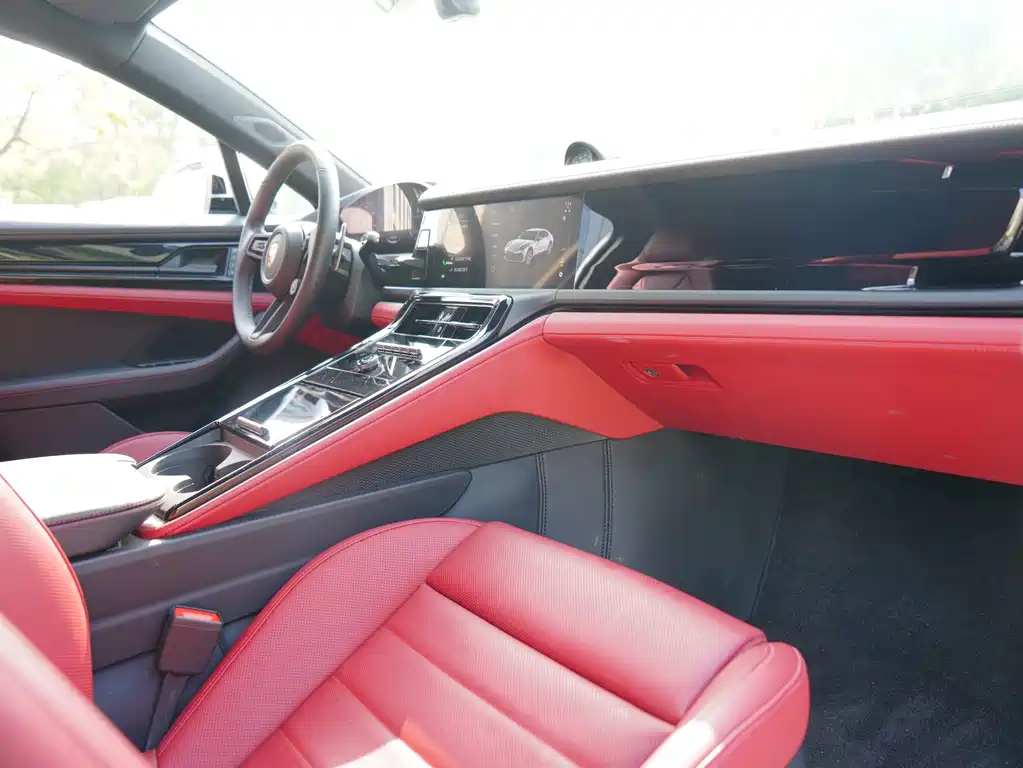 Porsche Panamera Hybrid — миниатюра 7