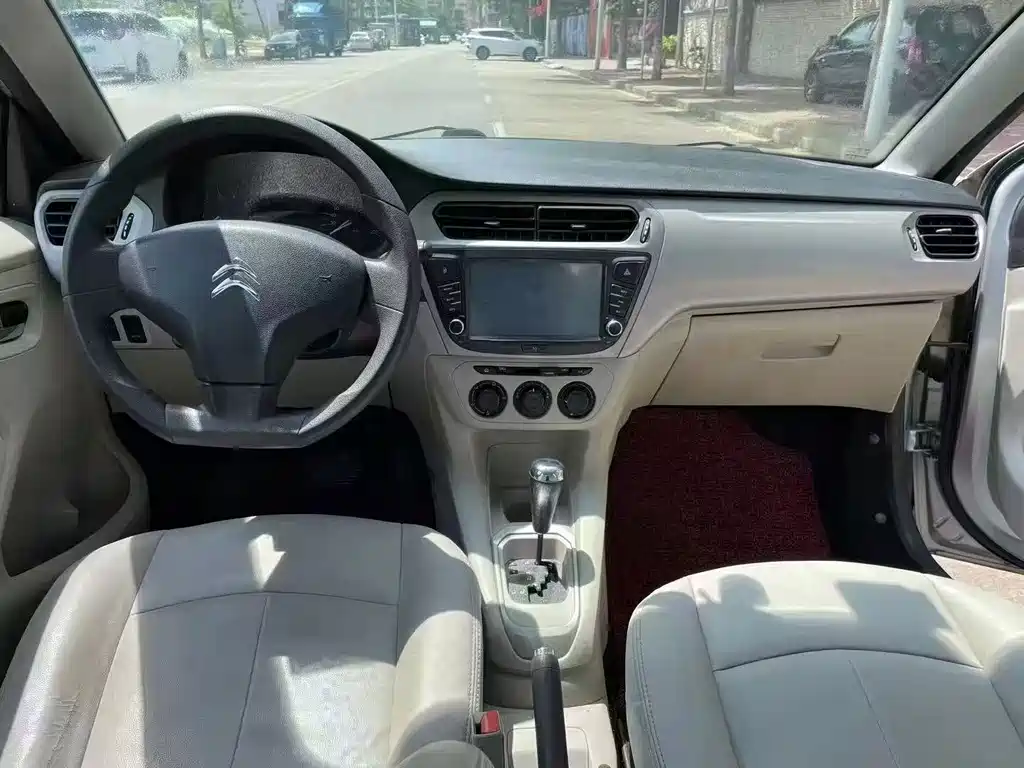Citroen Elysee 1.6L Auto Fashion Type, фото 7